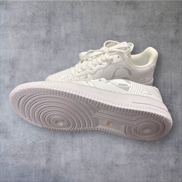 TACO BELL Shoes Air Force One Style Employee Exclusive Size 8W - Picture 3 of 5